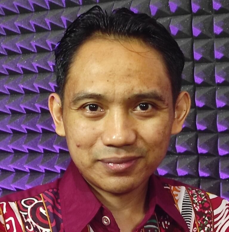 Pengamat: Pencabutan Gugatan Andika-Hendi Sinyal Awal Harmonisasi PDIP dengan Luthfi-Yasin 