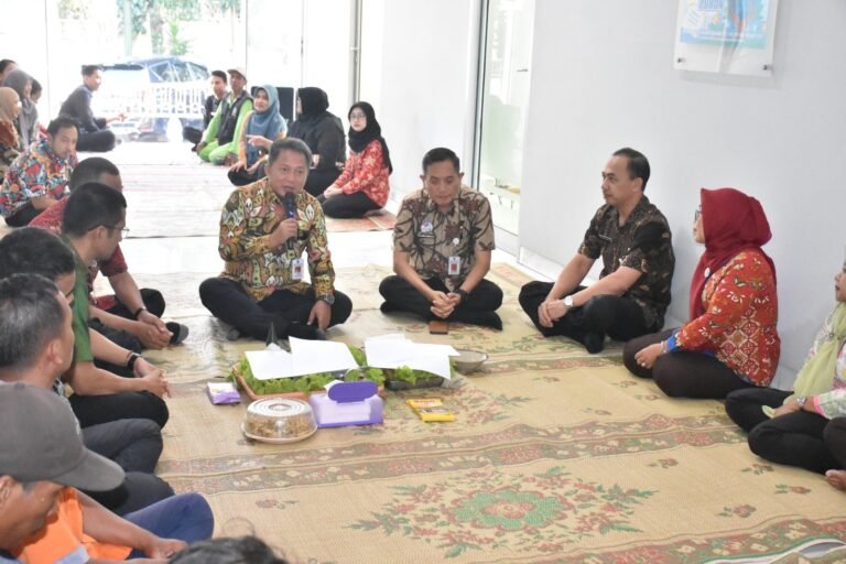 Pegawai DLH Diminta Bekerja dengan Tulus Melayani Masyarakat