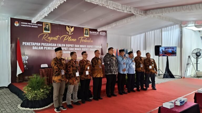 Ditetapkan Sebagai Bupati Terpilih Sragen Sigit Rangkul Bowo-Suwardi