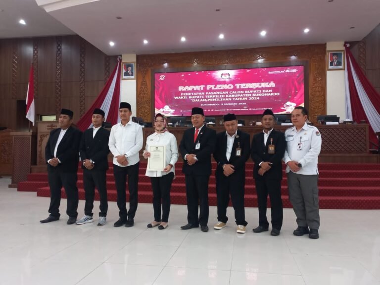 Etik Suryani-Eko Sapto Purnomo Resmi Ditetapkan Bupati dan Wakil Bupati Terpilih