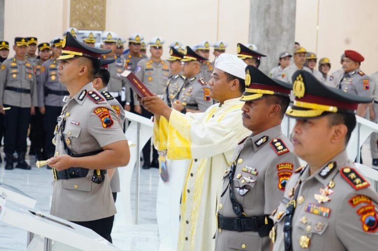 Polda Jateng Gelar Sertijab, Rotasi 18 Jabatan Strategis di Awal Tahun 2025