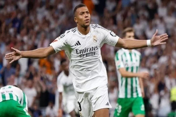 Mbappe Striker Terbaik Dunia