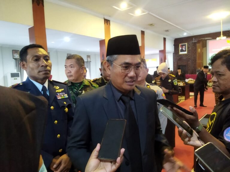 Di Paripurna DPRD, PJ Bupati Karanganyar Pamitan, Akan Kembali Jadi Sekda Usai Pelantikan Bupati dan Wakil Bupati Terpilih