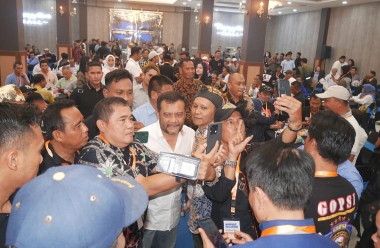 Ahmad Luthfi-Gus Yasin Kumpulkan Relawan se Jateng di Boyolali 