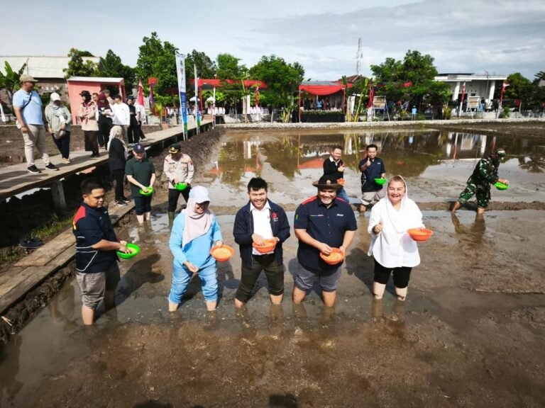 Pemprov Jateng Rangkul 9 Perusahaan, Upayakan Eks Buruh Sritex Bisa Bekerja Kembali