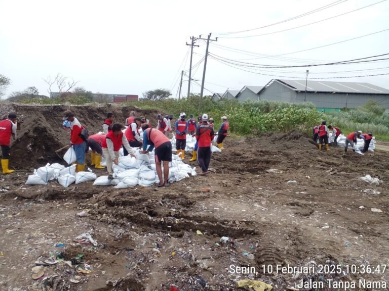 Pemkot Semarang Siapkan Ribuan Sandbag Antisipasi Tanggul Kritis