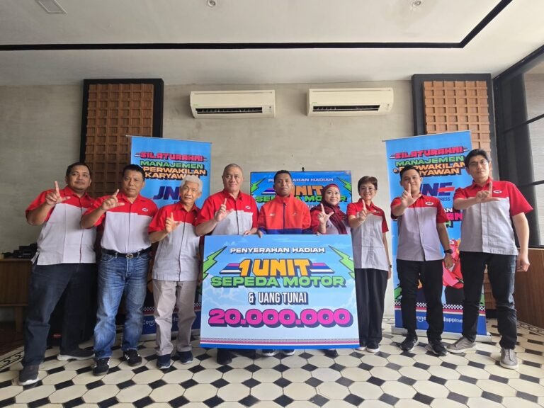 JNE Sambut Sirilus Siko, Ksatria JNE Surabaya