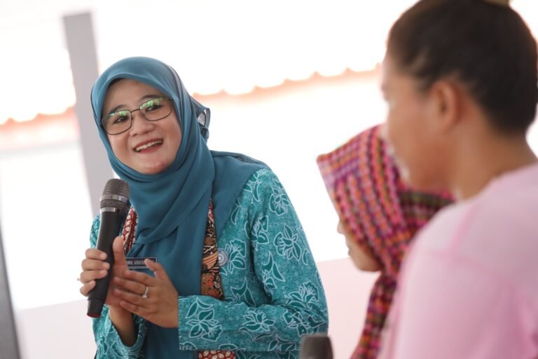 Keren! Ketua PKK Jateng  Ngaji Bareng Warga Binaan