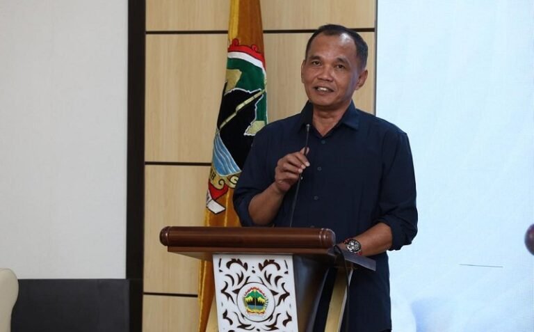 Keselamatan Pemudik Harus Diutamakan, Ketua DPRD Jateng Minta Pemprov  segera Perbaiki Jalan Rusak