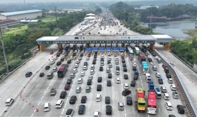 Pemudik Harus Tahu! One Way Berlaku Mulai 27 Maret