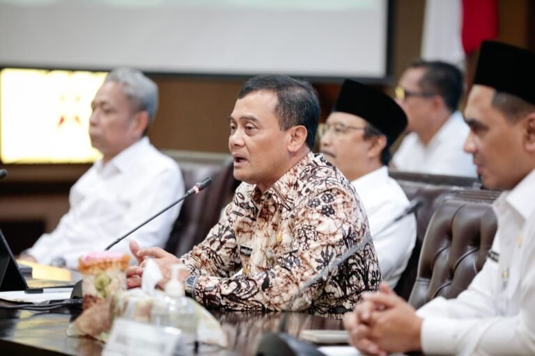 Mulai Siapkan Lahan, Gubernur Jateng Dukung Penuh Program Sekolah Rakyat