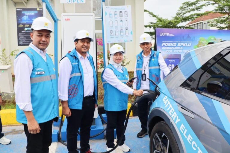 Sambut Lebaran, PLN Siapkan 1.000 Unit SPKLU di Jalur Trans Jawa-Sumatra