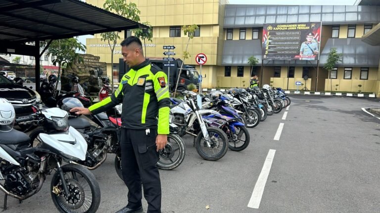 Polres Sukoharjo Amankan 38 Motor Berknalpot Brong dan 44 Pemuda Pelaku Balap Liar