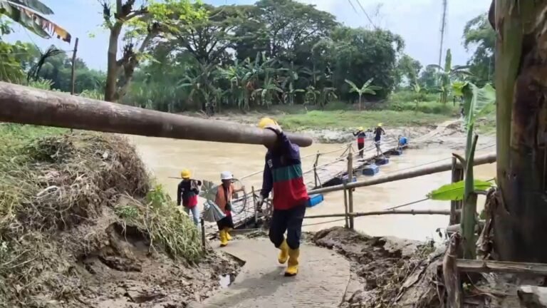 PLN Sigap Pulihkan Kelistrikan 100% Pasca Banjir Grobogan
