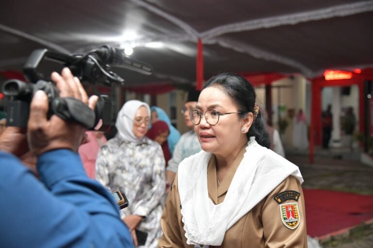 Agustina, Wali kota Semarang Segera Bebaskan Retribusi Pemanfaatan Kantor Kecamatan dan Kelurahan