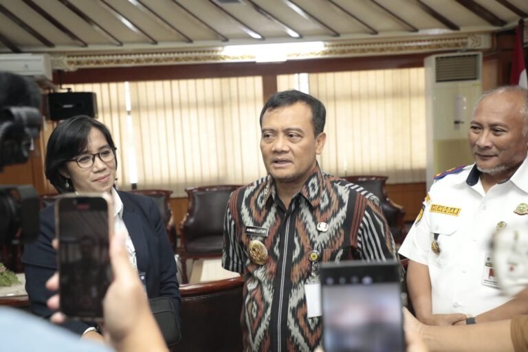 Gubernur Jateng Minta Balon Udara Ditindak Tegas