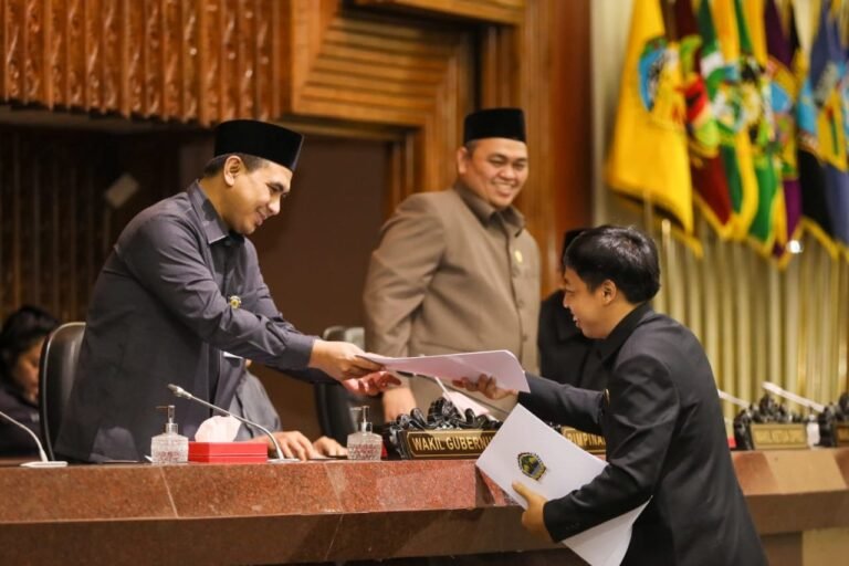 DPRD Jateng Setujui Raperda Merger BPR BKK di Jateng jadi BPR Syariah