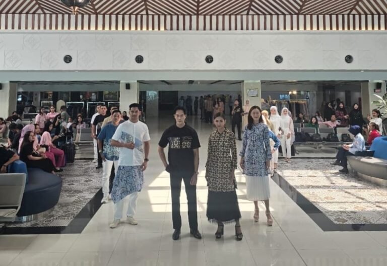 Fashion Show dan Potong Rambut Gratis Meriahkan Ramadan Festive di Bandara Adi Soemarmo Solo
