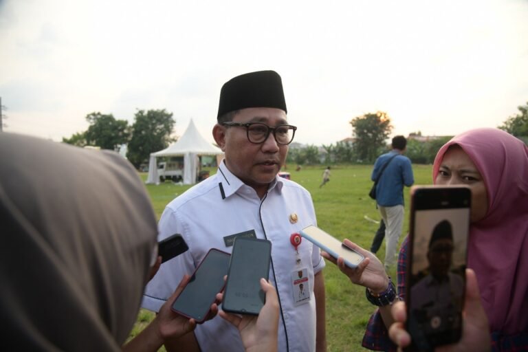 Tingkatkan Pelayanan BRT, Ini yang Akan Dilakukan Agustin-Iswar