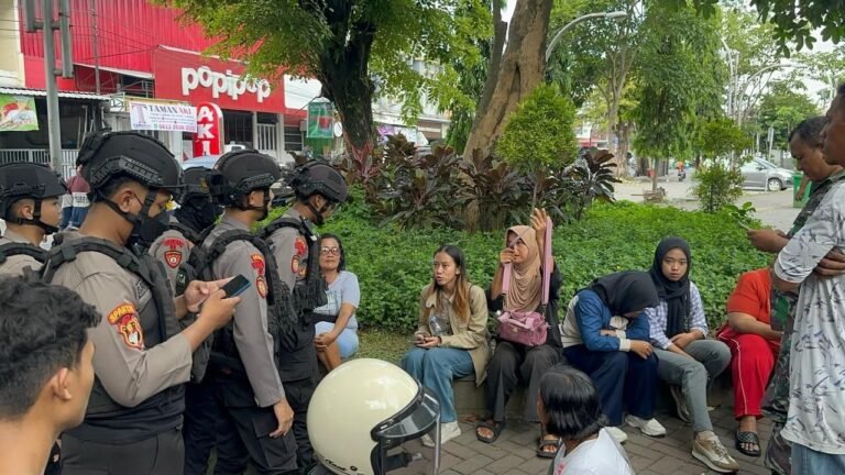 Diduga Lakukan Penipuan Modus E-Commerce, Tim Sparta Polresta Surakarta Amankan Dua Perempuan