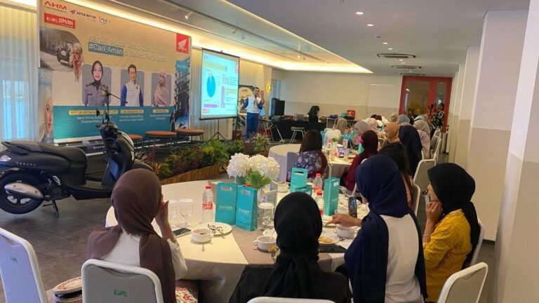 Persimpangan Aman Tetap Cantik Sampai Tujuan dalam Semangat Hari Kartini
