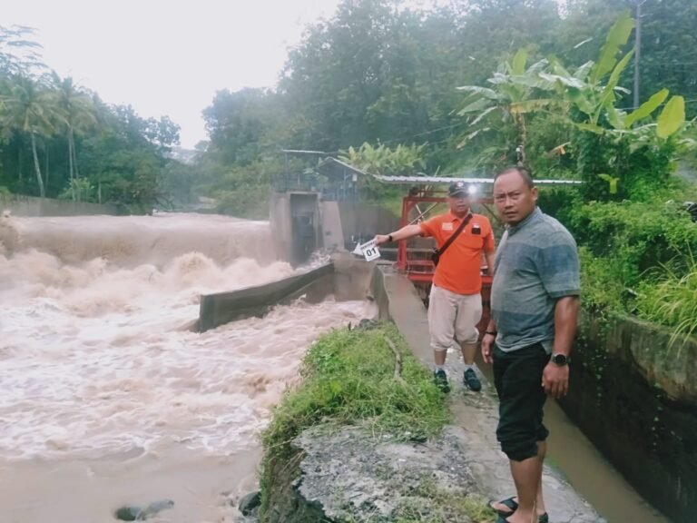 Perahu Karet Rafting Terbalik, Satu Wisatawan asal Sukoharjo Meninggal