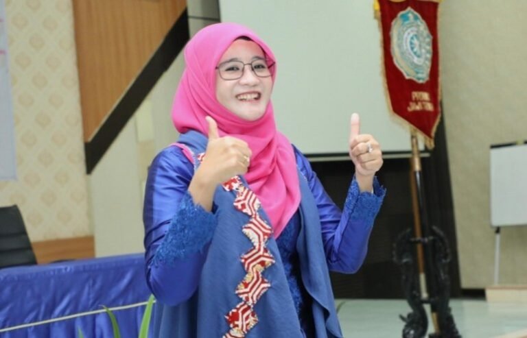 Ning Nawal Minta Ilmu Pelatihan Ekonomi Kreatif Ditularkan Warga Sekitar