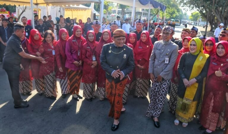 Ahmad Luthfi Kembalikan Hak Pendidikan 1.100 Anak Tidak Sekolah