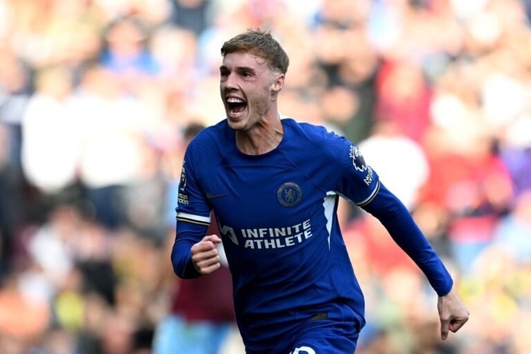 Cole Palmer Tertarik Gabung MU