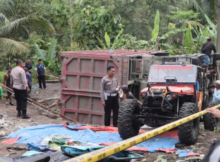 Laka Maut di Jalan Purworejo – Magelang Renggut 11 Korban Jiwa