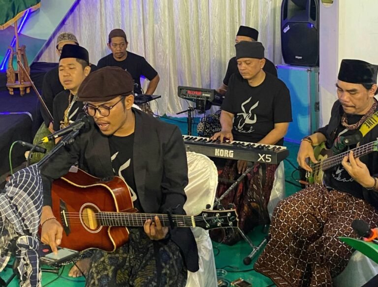 KAUKAB Band Konsisten Usung Spirit Dakwah Kultural