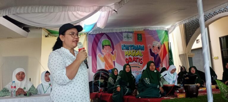 Fatayat NU Banyumanik Gelar Khitanan Massal Gratis, Walikota: Bentuk Kepedulian Sosial