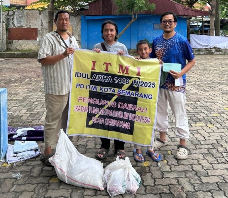 DJP Jateng dan Kemenkeu Satu Salurkan Ratusan Daging Kurban