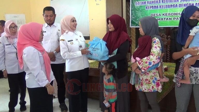 Anak Beresiko Stunting Mendapat Bantuan