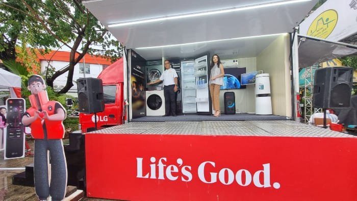 Kampanye Produk Premium, LG Life’s Good Truck Sapa Warga Semarang