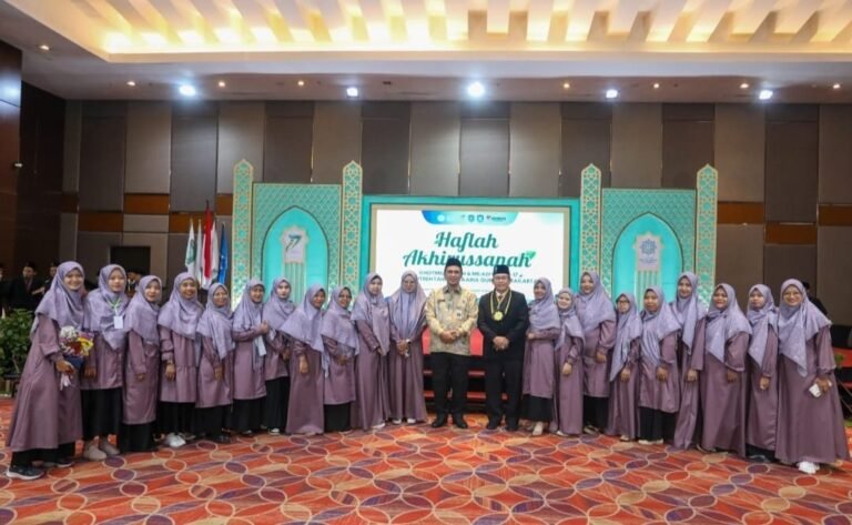 Wagub Jateng Tegaskan Pemahaman Al-Qur’an Bentengi Santri dari Paham Radikal