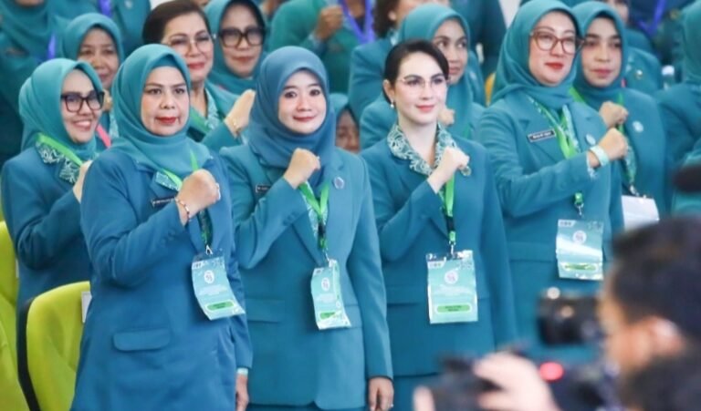 Rakermas di Samarinda, Ning Nawal Minta Kader PKK Jateng Sosialisasi Stunting pada Remaja