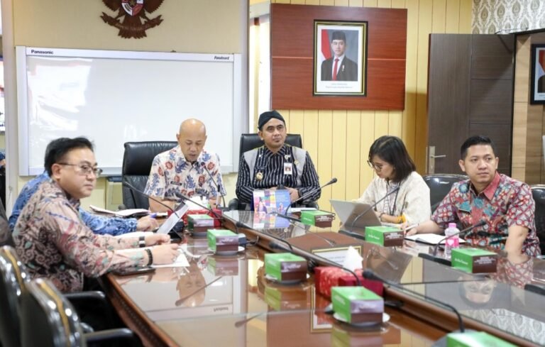 Pemuda Dilibatkan Sosialisasi Literasi Keuangan Digital, Pemprov Jateng Dorong Sinkronisasi Program Kecamatan Berdaya