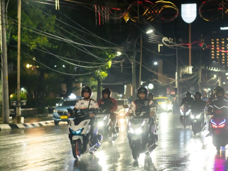 Nocturnity Riding, Nikmati Riding Malam Keliling Semarang Bareng Paguyuban Honda Jateng
