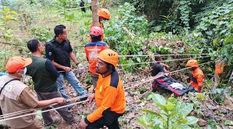 Diduga Depresi, Petani Ditemukan Meninggal Dunia di Goa Vertikal Wonogiri