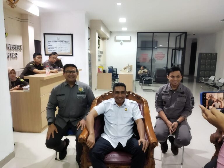 Menegangkan, Kejari Karanganyar Terbitkan Sprindik Baru Perintangan Penyelidikan Kasus Masjid Agung