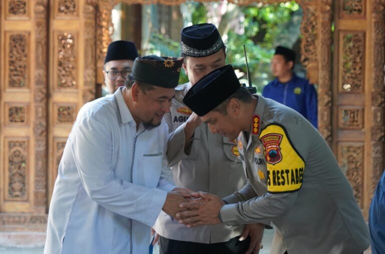 Kapolrestabes Jalin Silaturahmi ke Ponpes Roudlotus Saidiyyah