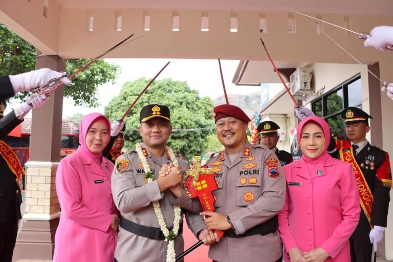 Tongkat Komando Polres Wonogiri Beralih, AKBP Wahyu Sulistyo Siap Lanjutkan Estafet Pengabdian