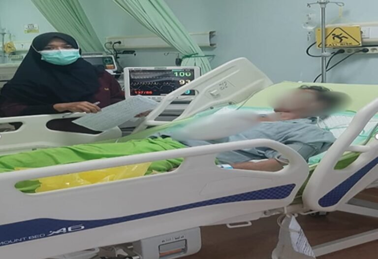 Inovasi Mahasiswa UNW Ungaran, Ear Plug dan Eye Mask Tingkatkan Kualitas Tidur Pasien di ICU
