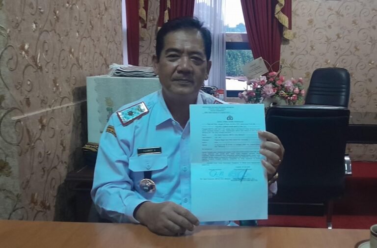 Dituding Minta Hadiah Pensiun, Sekda Kabupaten Semarang Laporkan Akun “Dinas Kegelapan”