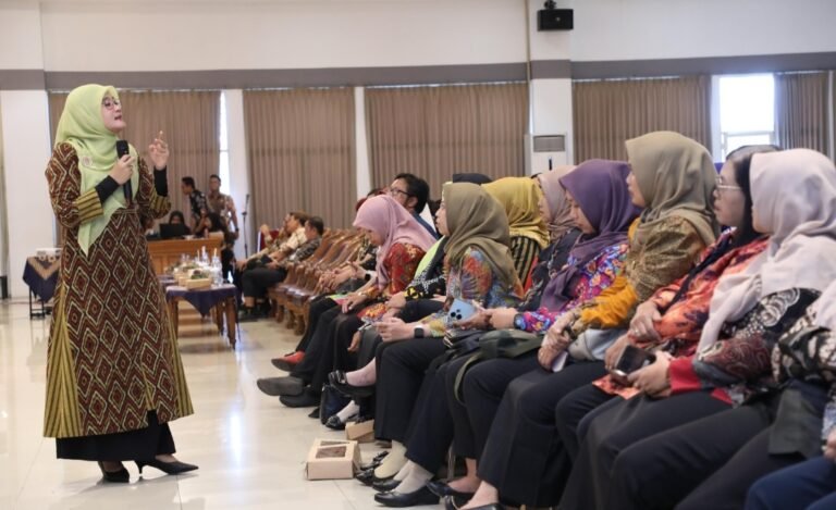 Ning Nawal Dorong Kota Magelang Siapkan 3 Posyandu “Pilot Project” 6 SPM