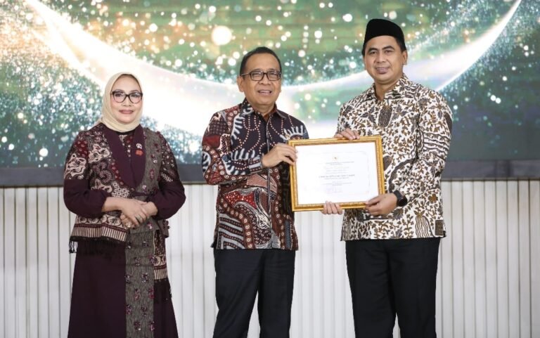 Jawa Tengah Raih Penghargaan Provinsi Layak Anak 2025