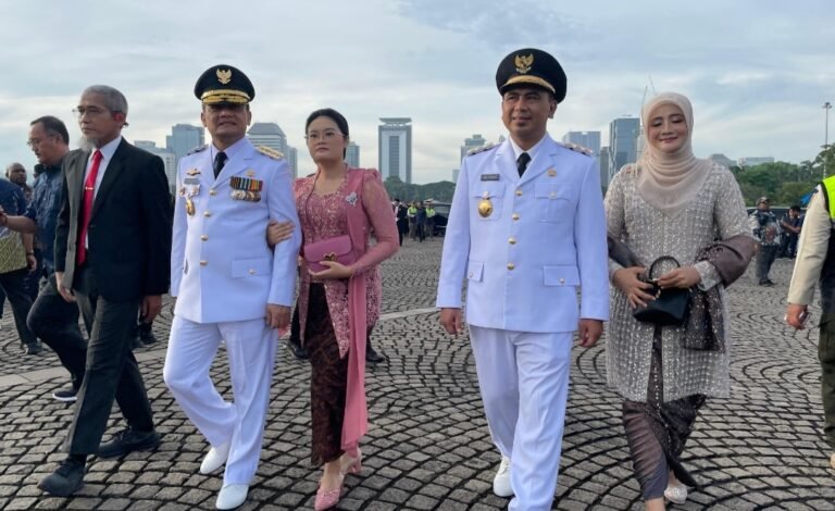 Enam Bulan Pimpin Jateng, Masyarakat Puas Kinerja Ahmad Luthfi dan Taj Yasin 
