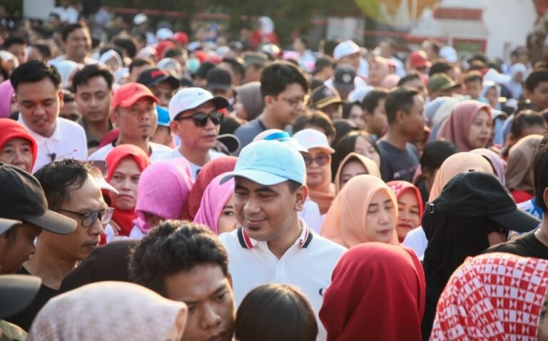 Waw! 10 Ribu Mangkok Soto Sajian Hari Jadi Jateng ke-80 Pecahkan Rekor MURI 