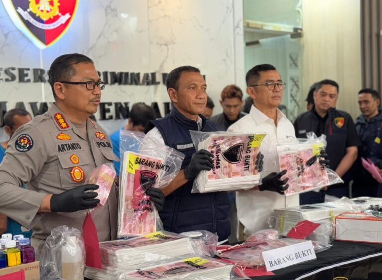 Polda Jateng Bongkar Sindikat Uang Palsu Pecahan Rp 100 Ribu